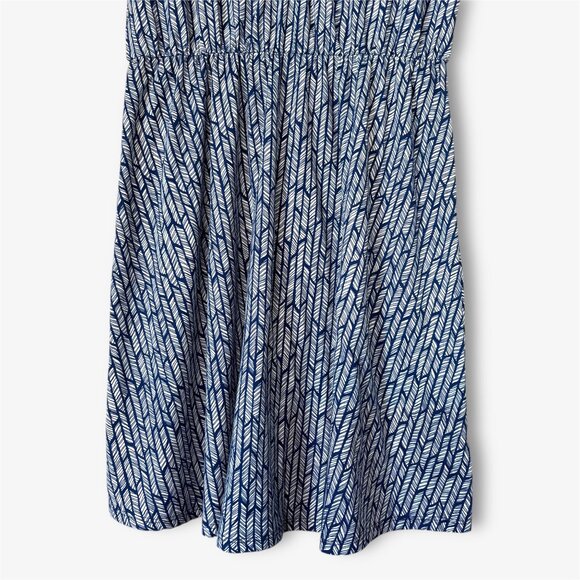 French Grey Geometric Fit & Flare Dress Navy Blue White Womens Large Soft Comfy - Picture 3 of 13